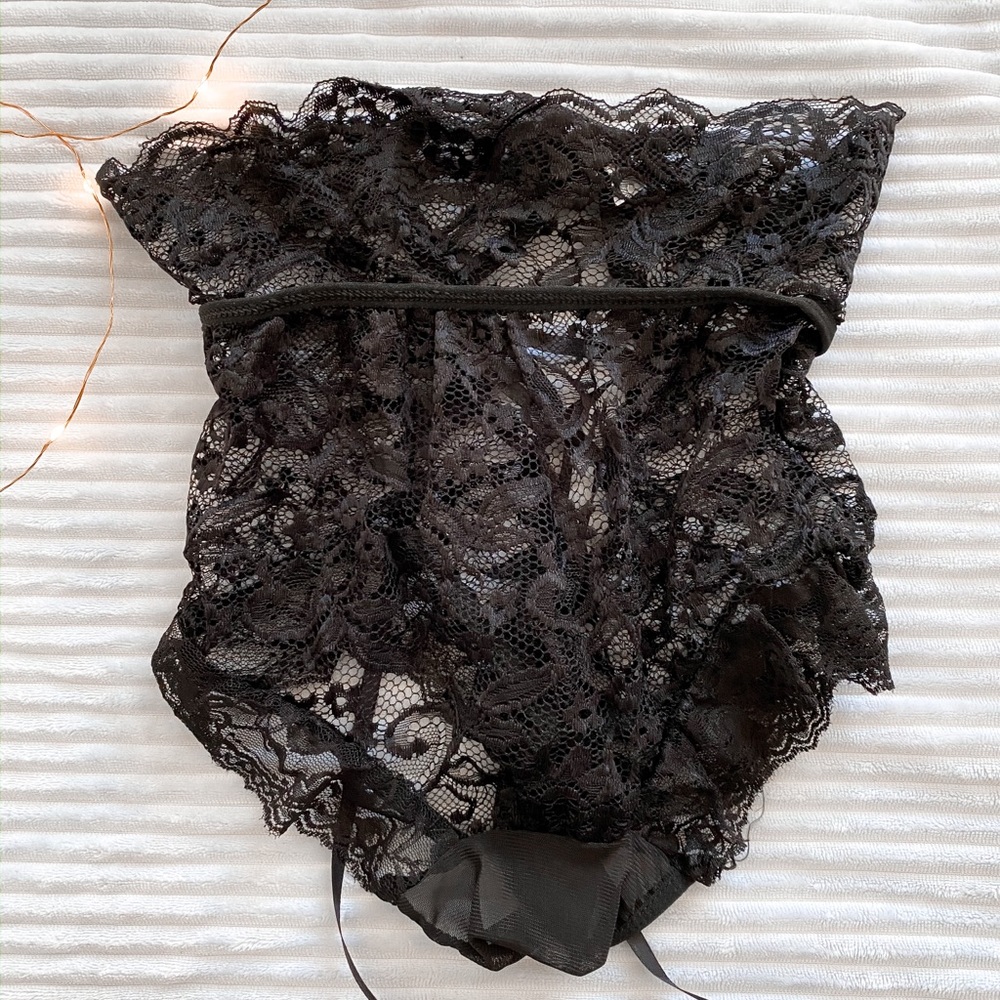 Sexy Bottom Underwear - Picture 6 of 7
